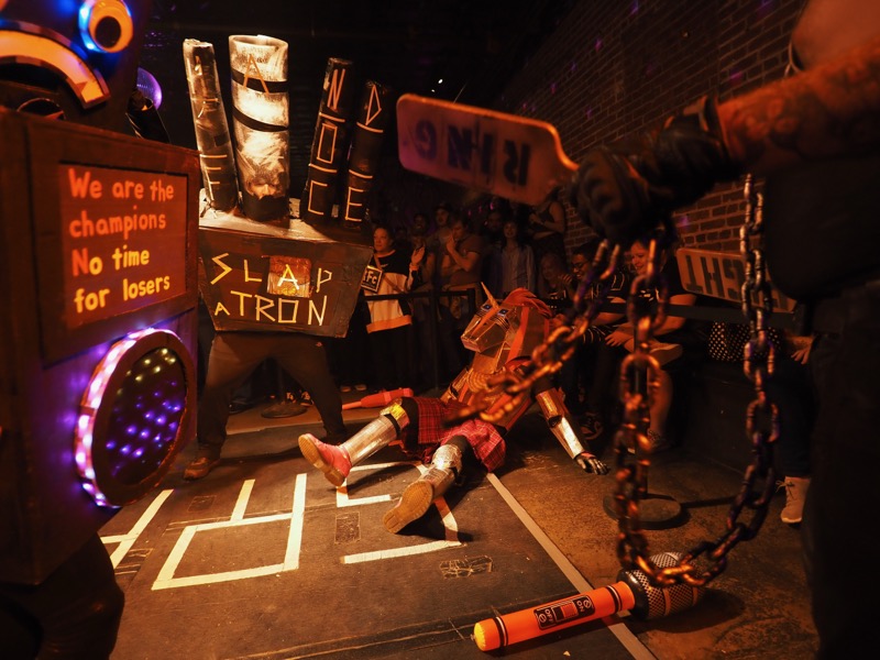 Giant Robot Fight Club photograph 10